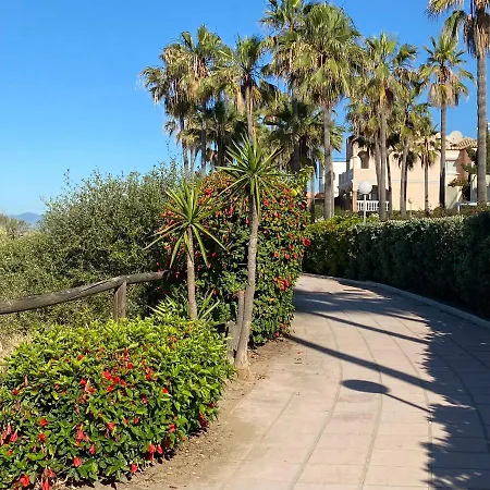 Super2beachfront Apartament