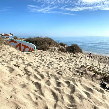 Super2beachfront Apartament