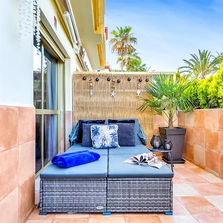 Apartment Super2beachfront