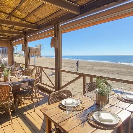 Super2beachfront