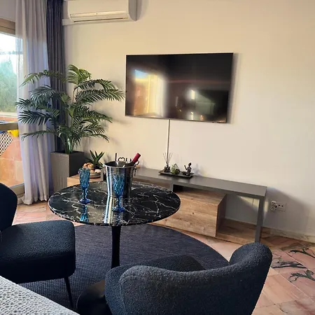 Super2beachfront Apartment *